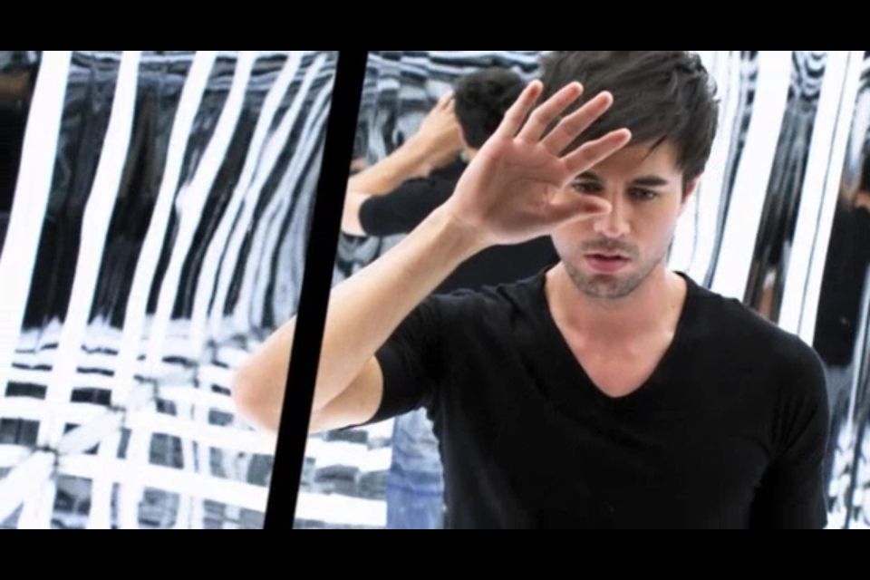 Heartbeat Lyrics - Enrique Iglesias