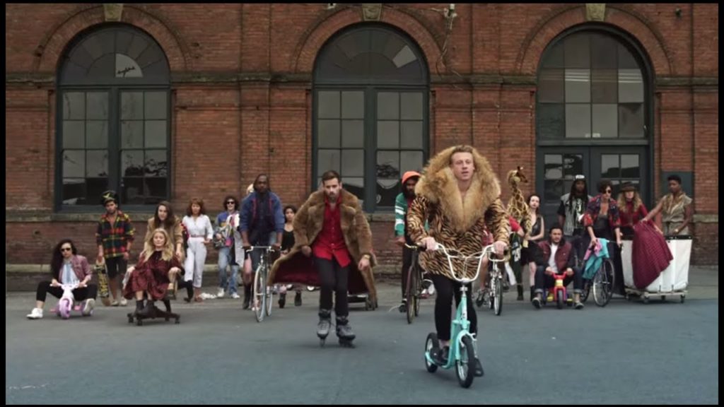 Thrift Shop Lyrics - MACKLEMORE & RYAN LEWIS
