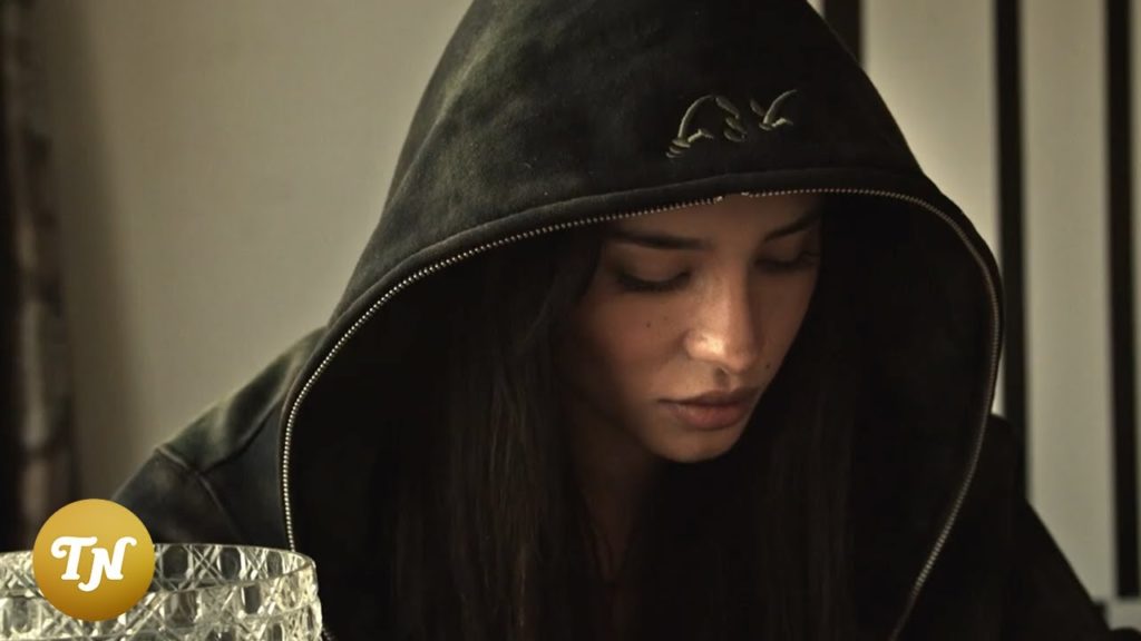 Papa Lyrics - Yade Lauren