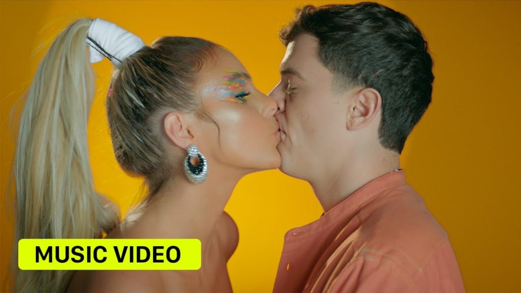 Se Te Nota Lyrics - Lele Pons & Guaynaa