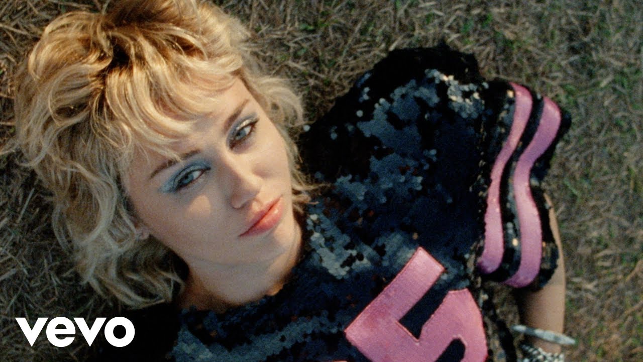 Miley Cyrus Angels Like You Paroles It's Not Your Fault I Ruin Everything Lyrics – Miley Cyrus - Lyricshost