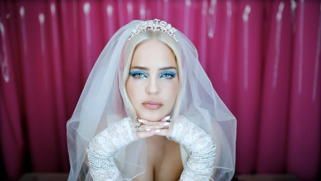 Kiss My (Uh Oh) Lyrics - Anne-Marie & Little Mix