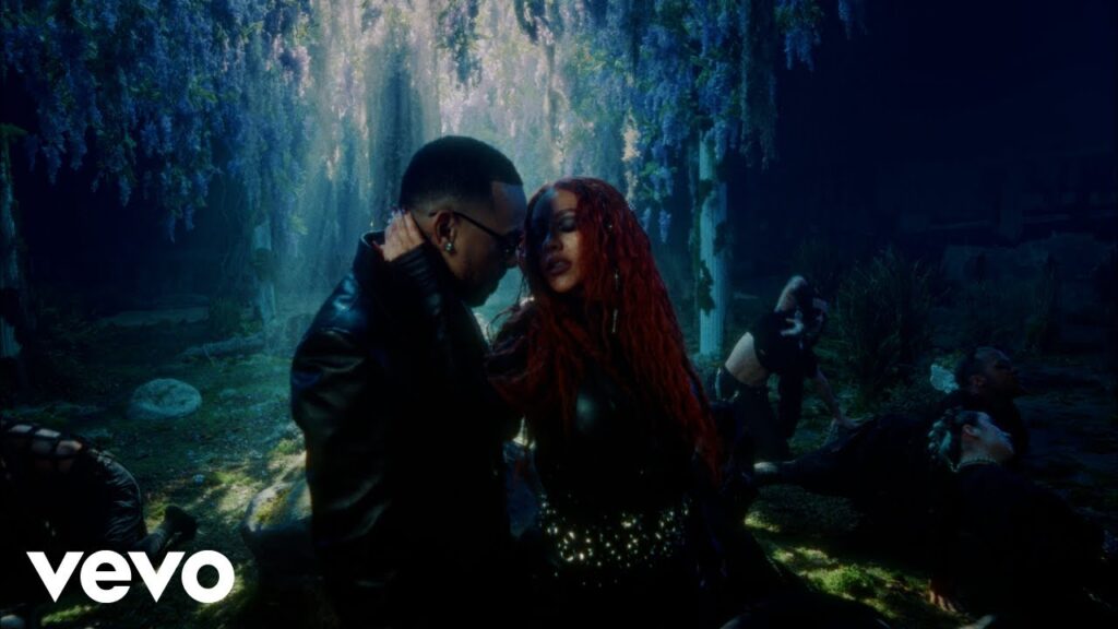 Santo Lyrics - Christina Aguilera & Ozuna