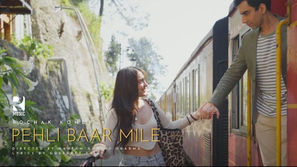 PEHLI BAAR MILE LYRICS - Rochak Kohli PEHLI BAAR MILE LYRICS - Rochak Kohli