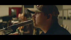 I Deserve A Drink (Abbey Road Sessions) Lyrics - Morgan Wallen 